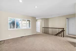 1579 E 5975 S, Salt Lake City, UT 84121 - Photo 5