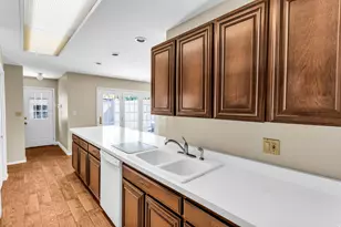 1579 E 5975 S, Salt Lake City, UT 84121 - Photo 11