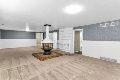 1579 E 5975 S, Salt Lake City, UT 84121 - Photo 23
