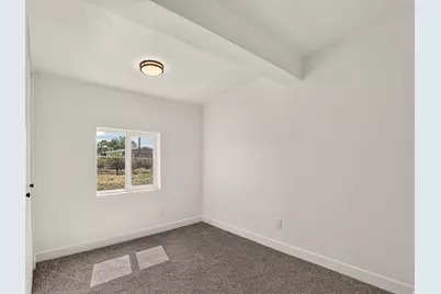 785 S 400 E, Price, UT 84501 - Photo 9