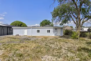 785 S 400 E, Price, UT 84501 - Photo 37
