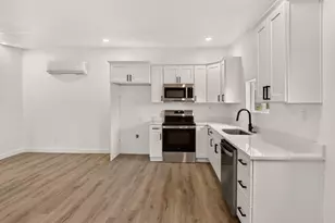 785 S 400 E, Price, UT 84501 - Photo 3