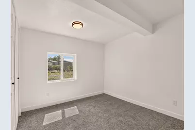 785 S 400 E, Price, UT 84501 - Photo 7