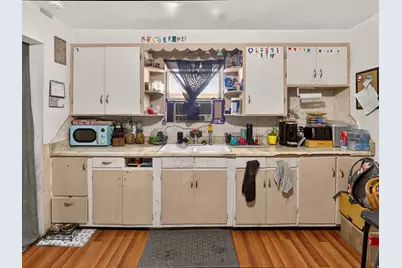 785 S 400 E, Price, UT 84501 - Photo 17