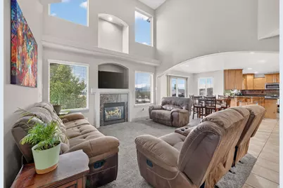 5668 W Tuscan Rose Cir S, Herriman, UT 84096 - Photo 15