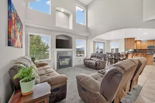 5668 W Tuscan Rose Cir S, Herriman, UT 84096 - Photo 15