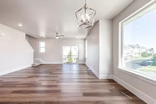 1052 S 2740 E, Spanish Fork, UT 84660 - Photo 3