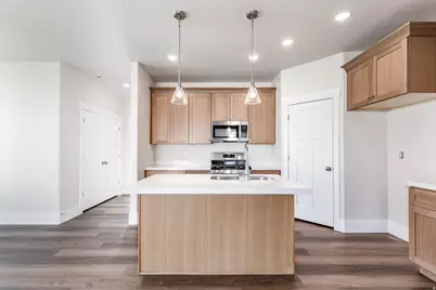 1052 S 2740 E, Spanish Fork, UT 84660 - Photo 9