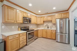 939 S Donner Way, Salt Lake City, UT 84108 - Photo 5