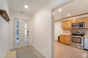 939 S Donner Way, Salt Lake City, UT 84108 - Photo 23