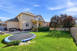 1043 E Mach Schnell Dr, Sandy, UT 84094 - Photo 45