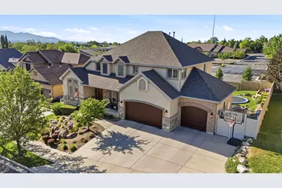 1043 E Mach Schnell Dr, Sandy, UT 84094 - Photo 1