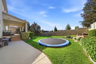 1043 E Mach Schnell Dr, Sandy, UT 84094 - Photo 47