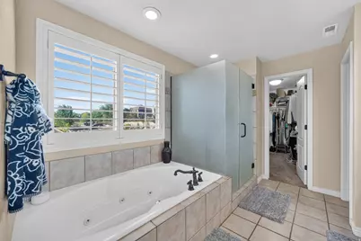 1043 E Mach Schnell Dr, Sandy, UT 84094 - Photo 25