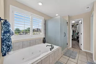 1043 E Mach Schnell Dr, Sandy, UT 84094 - Photo 25