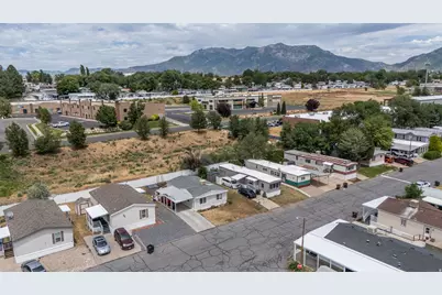 2600 N Hill Field Rd #5, Layton, UT 84041 - Photo 29