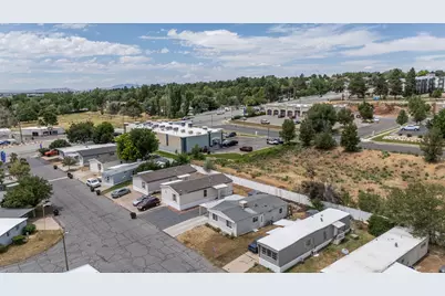 2600 N Hill Field Rd #5, Layton, UT 84041 - Photo 31