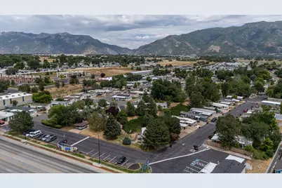 2600 N Hill Field Rd #5, Layton, UT 84041 - Photo 27