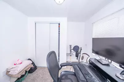 2600 N Hill Field Rd #5, Layton, UT 84041 - Photo 9