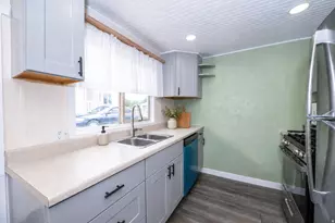 2600 N Hill Field Rd, Layton, UT 84041 - Photo 9