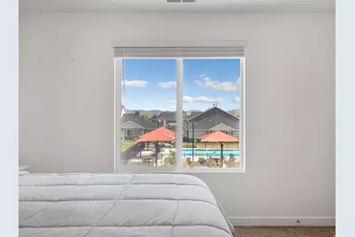 1786 E Eagle View Ln, Eagle Mountain, UT 84005 - Photo 13