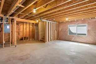 515 W Caroles Wy, Tooele, UT 84074 - Photo 27