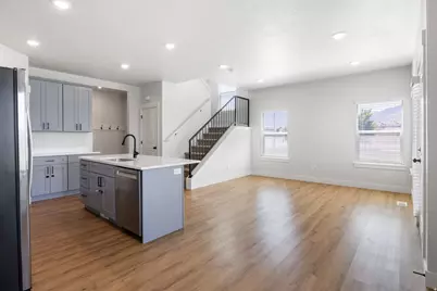 515 W Caroles Way #125, Tooele, UT 84074 - Photo 11