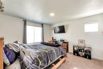 938 W Fox Ave, Santaquin, UT 84655 - Photo 13
