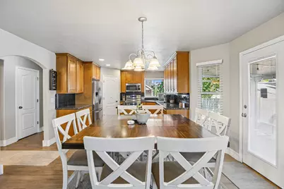 4963 W Amethyst Dr, West Jordan, UT 84081 - Photo 9