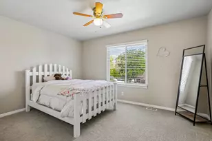 4963 W Amethyst Dr, West Jordan, UT 84081 - Photo 23