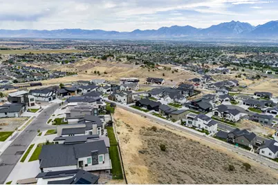 7337 W Summit Crest Cir, Herriman, UT 84096 - Photo 71