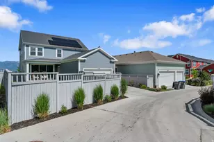 11232 S Willow Walk Dr, South Jordan, UT 84009 - Photo 37