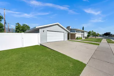 6117 S Glen Oaks St, Murray, UT 84107 - Photo 3