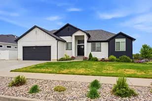 106 S 1800 E, Layton, UT 84040 - Photo 3