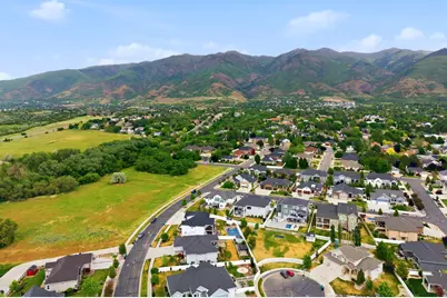 106 S 1800 E, Layton, UT 84040 - Photo 83