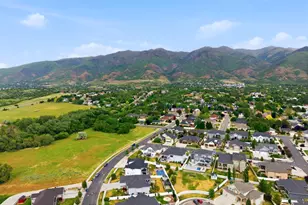 106 S 1800 E, Layton, UT 84040 - Photo 83