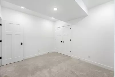 106 S 1800 E, Layton, UT 84040 - Photo 61
