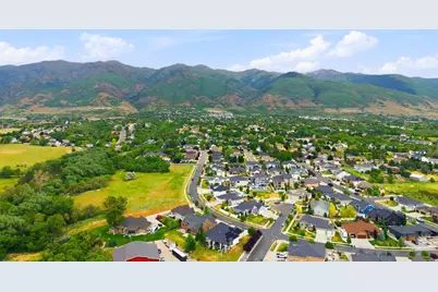 106 S 1800 E, Layton, UT 84040 - Photo 85