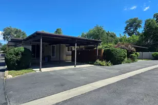 4527 S Tanglewood Dr, Holladay, UT 84117 - Photo 11