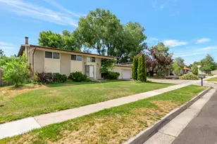 6254 S 1280 E, Murray, UT 84121 - Photo 3