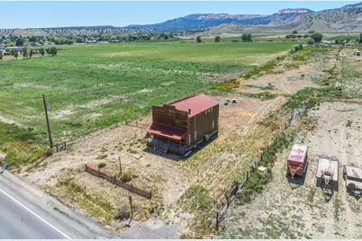 511 N Main St, Tropic, UT 84776 - Photo 33