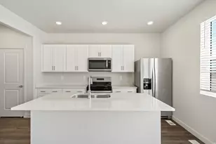 888 E Eden St, Eagle Mountain, UT 84005 - Photo 13
