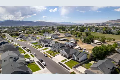 1002 W 1425 N, Lehi, UT 84043 - Photo 43