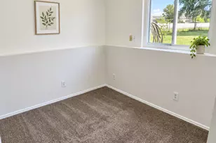 5510 S 4300 W, Hooper, UT 84315 - Photo 9