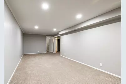 394 E Bridlewood Dr S, Salt Lake City, UT 84107 - Photo 19