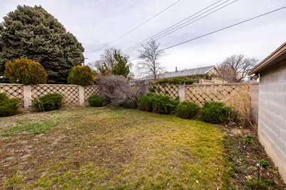 394 E Bridlewood Dr S, Salt Lake City, UT 84107 - Photo 27