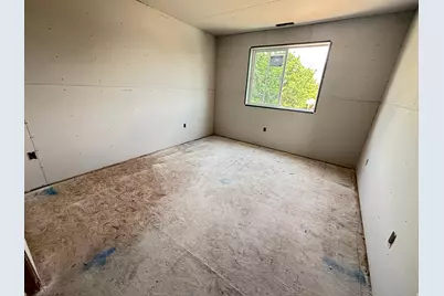 1676 S Lakewood Dr W, Orem, UT 84058 - Photo 23