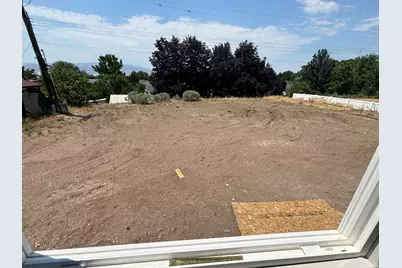 1676 S Lakewood Dr W, Orem, UT 84058 - Photo 13