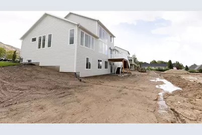 322 S 1100 E #5, Pleasant Grove, UT 84062 - Photo 3