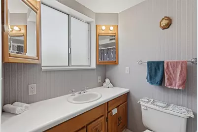 277 E 1150 N, Layton, UT 84041 - Photo 13
